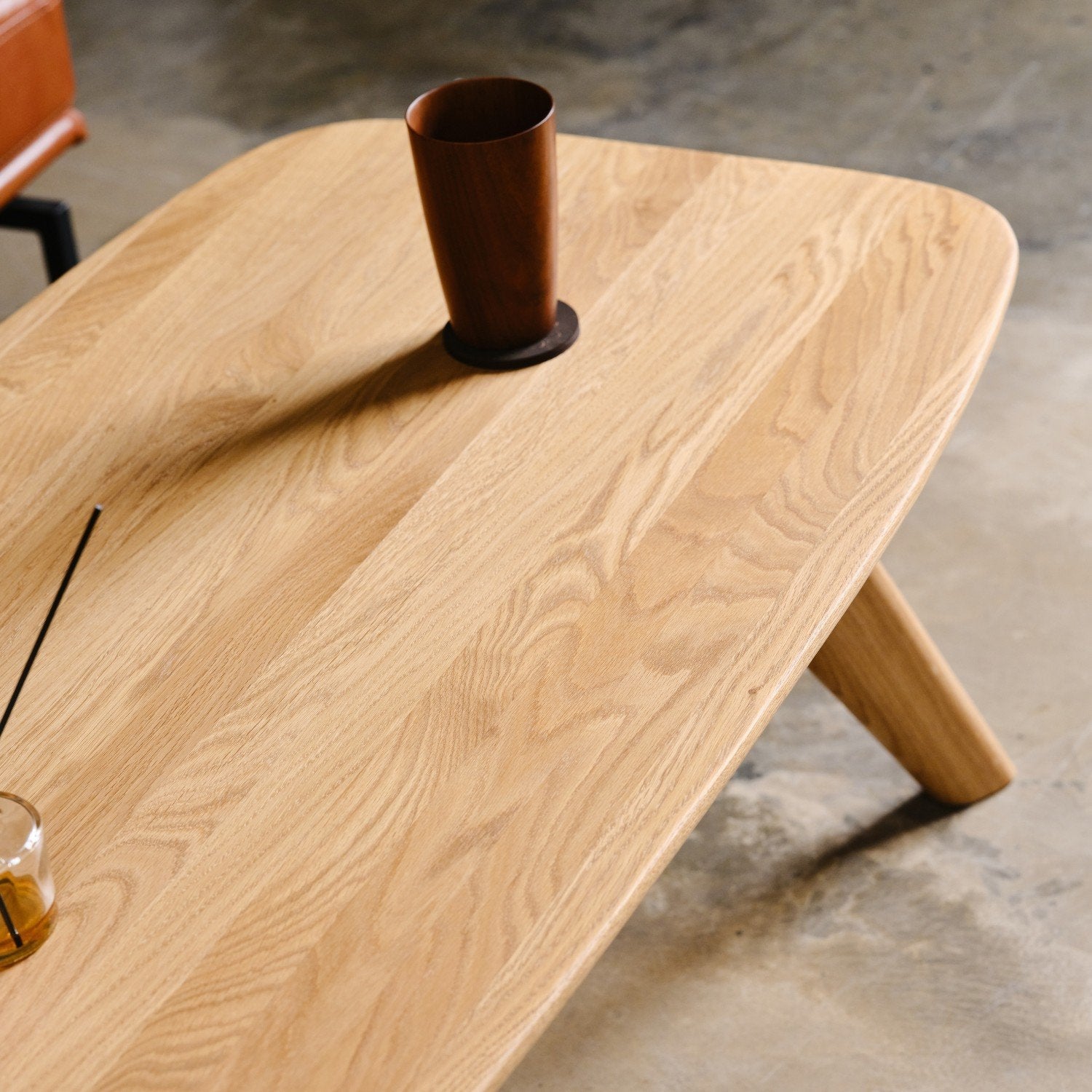 SOFABORD I MASSIVT EGETRÆ 'LIV'